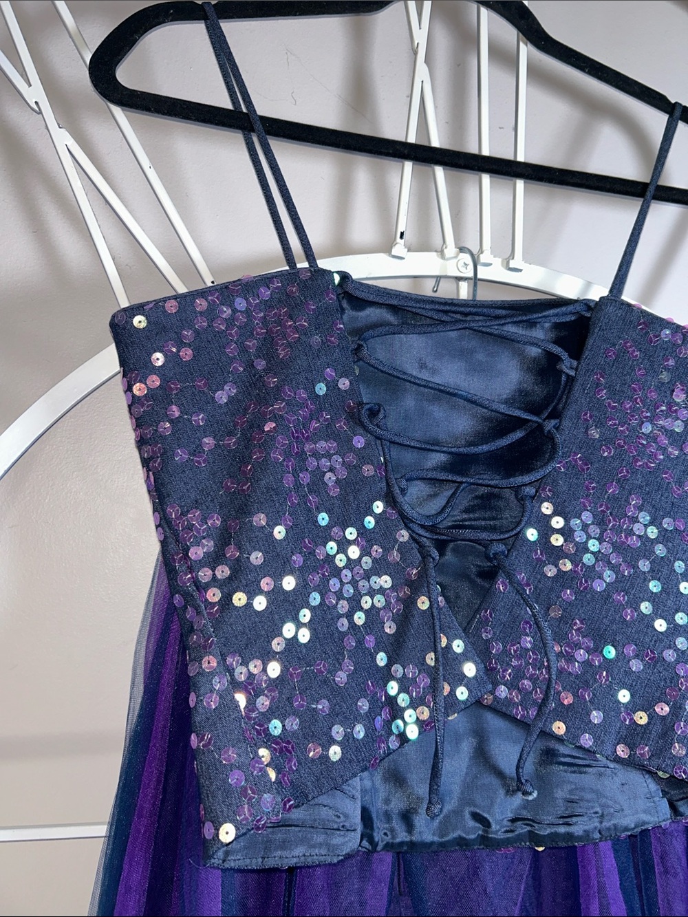 DJ Nights by Laura Ryner Two-Piece Sequin Purple & Navy Tulle Prom Gown size 3-4 - Picture 14 of 16
